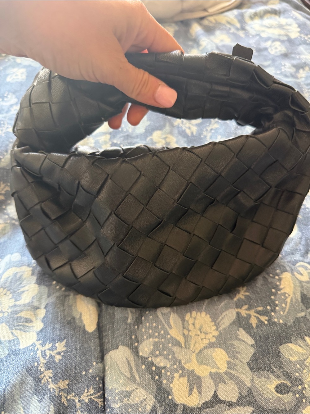 Black Woven Hobo Bag - Stylish Women’s Shoulder Bag